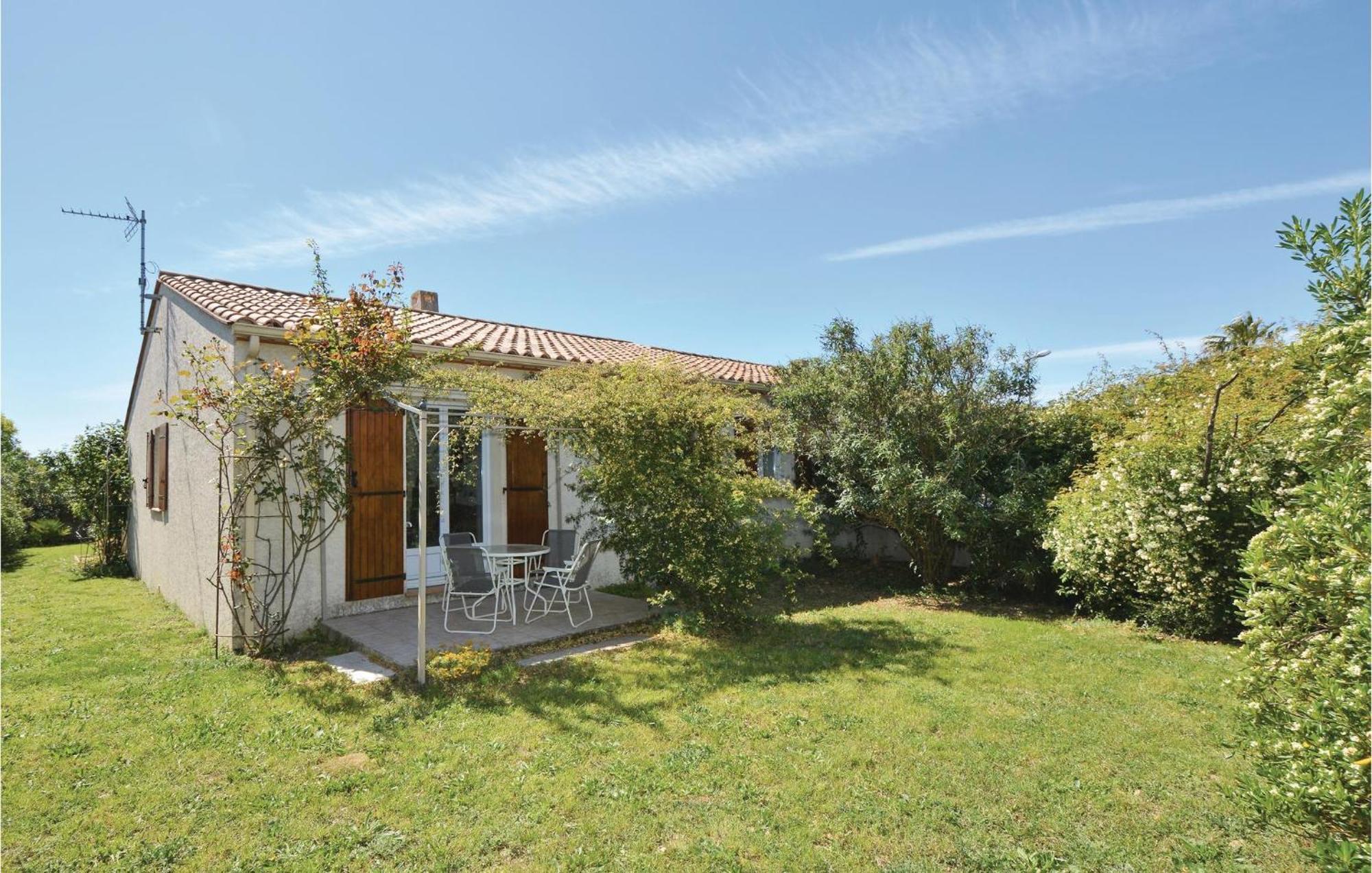 3 Bedroom Beautiful Home In Pignan Exterior foto